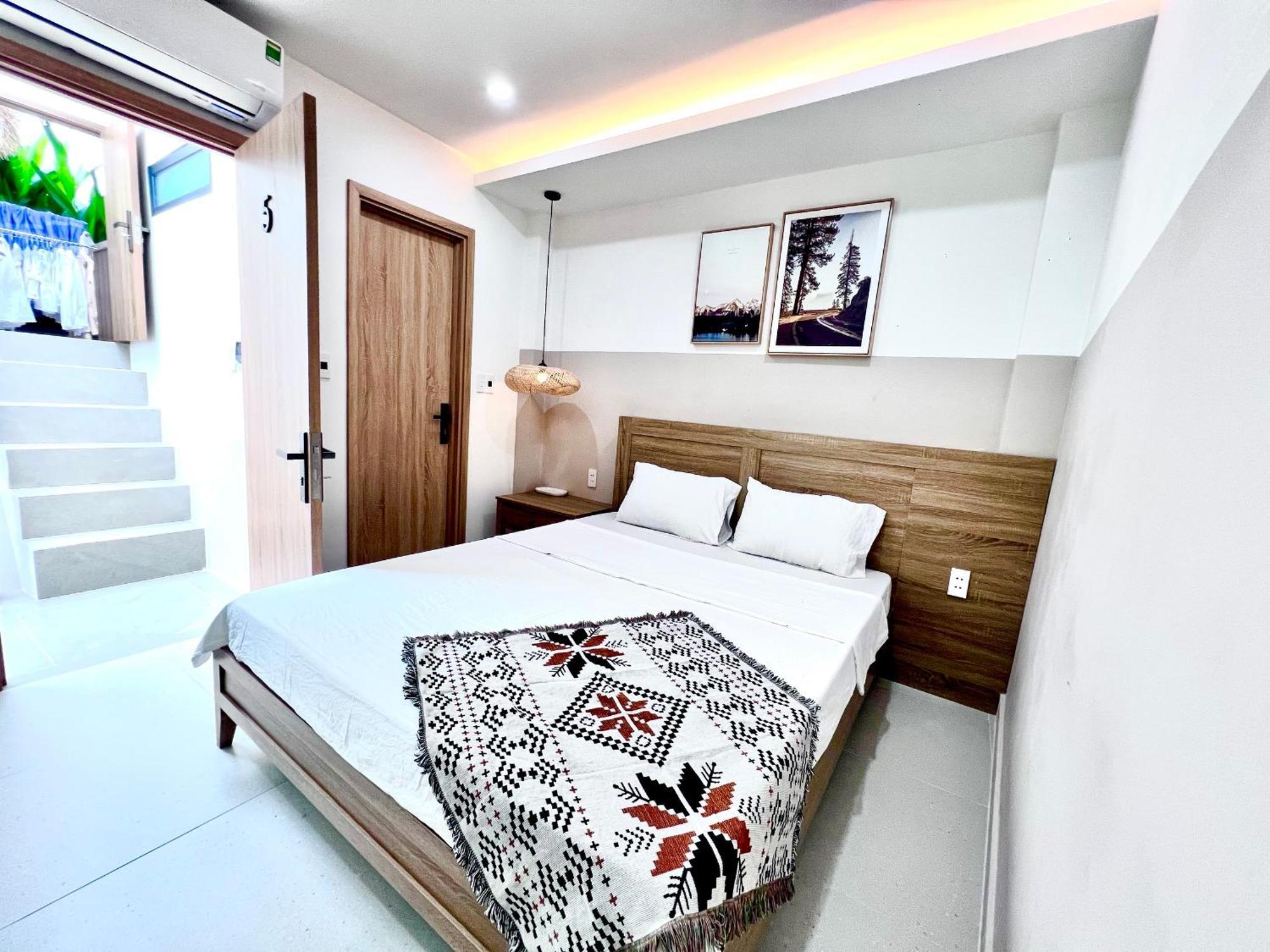 Ở trọ Cozy House Sg *